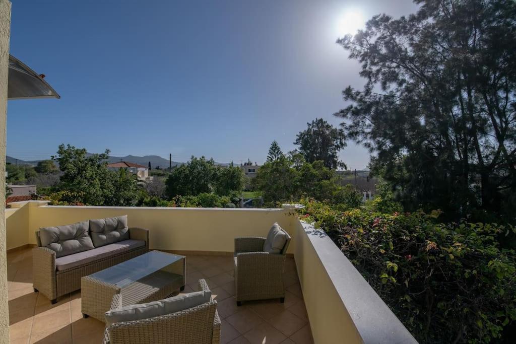 Elmar Villa Aegina